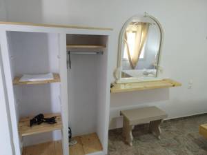 Avgerinou Studios43